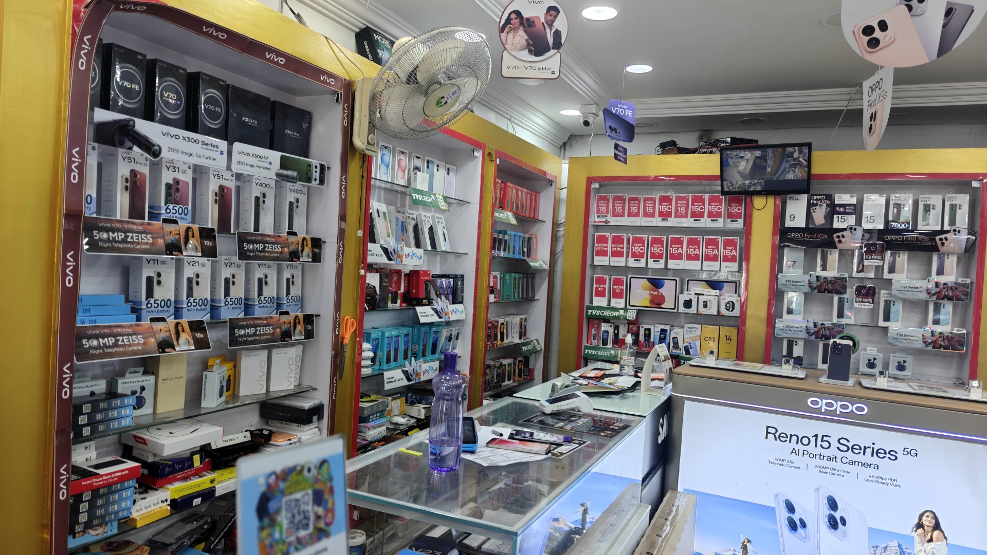 Inside SIM Mobiles — brand displays